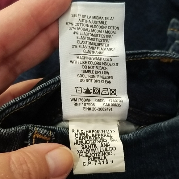 💕HUDSON💕 Beth Baby Boot Cut Triangle Flap Pocket - Picture 14 of 14